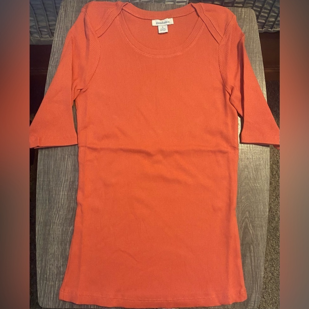 NEW - Sundance Regan Sweet Tee. Deep Coral. Small.